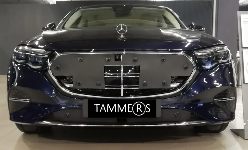 Maskisuoja Mercedes E-sarja 300 (Exclusive) 2023- Alennettu