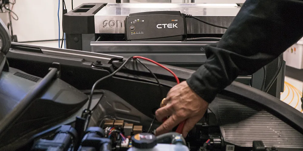 Ilmainen Palautus CTEK Pro25S Eu