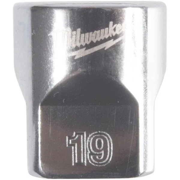Tarjoushinta HYLSY 3/8" 12-KULMA LYHYT 19MM