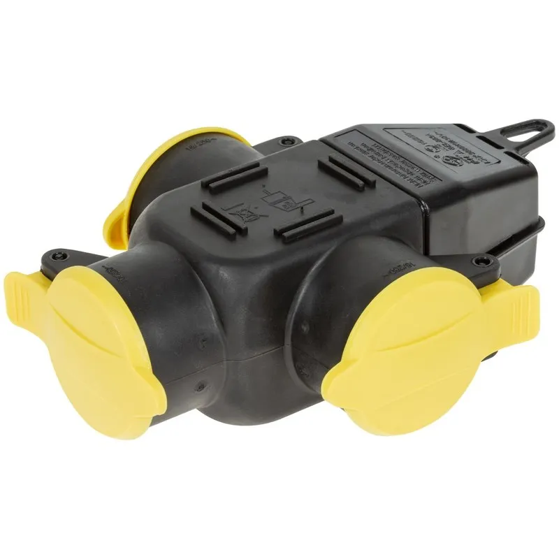 Turvallinen Maksu JATKOPISTORASIA 230V 3-OS IP44